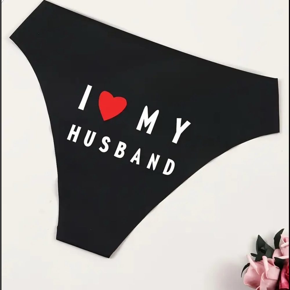 New low waist panties 'I Love My Husband'